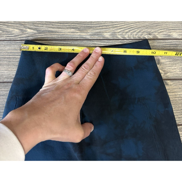 LULULEMON Flow & Go Crop Seamless Leggings Tie Dye Aqua Blue Size 0 - Picture 7 of 9